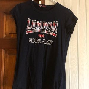Navy Blue “London” t-shirt -size large-fits more like a smaller Medium